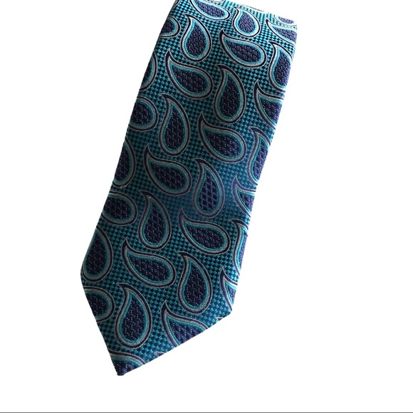 Ermenegildo Zegna Other - NWT ERMENEGILDO ZEGNA SILK TIE NWT
